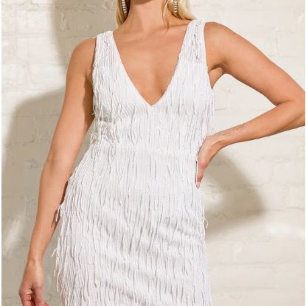 Shimmy and Shine White Sequin Fringe Sleeveless Mini Dress NWT